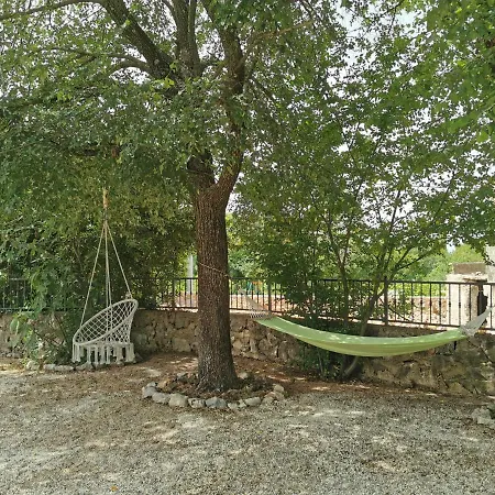 House בית נופש Rasopasno